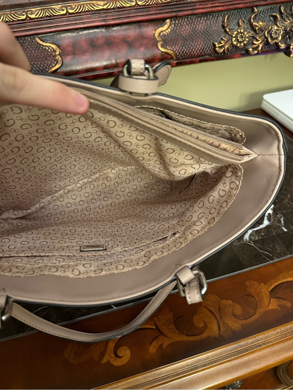Bolsa Guess Orignal Tote Rosa Claro - Picture 8 of 12